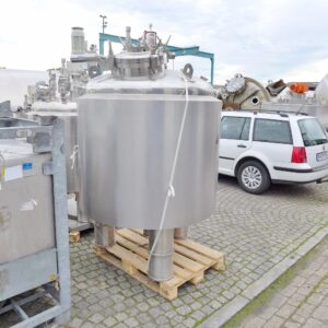 1229 liter tank in Syrafast 316