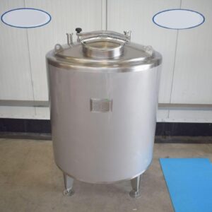 1330 liter tank in Acid-proof 316