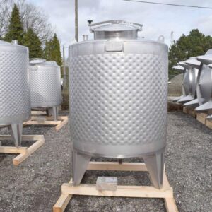 1750 liter tank in Acid-proof 316