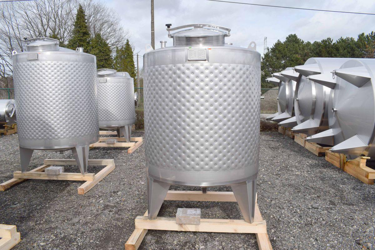 1750 liter tank in Acid-proof 316