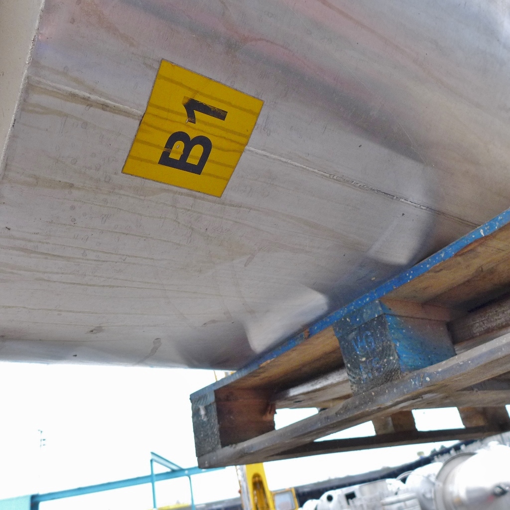 1855 liter tank in Acid-proof 316