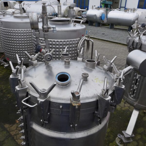 285 liter tank in Acid-proof 316