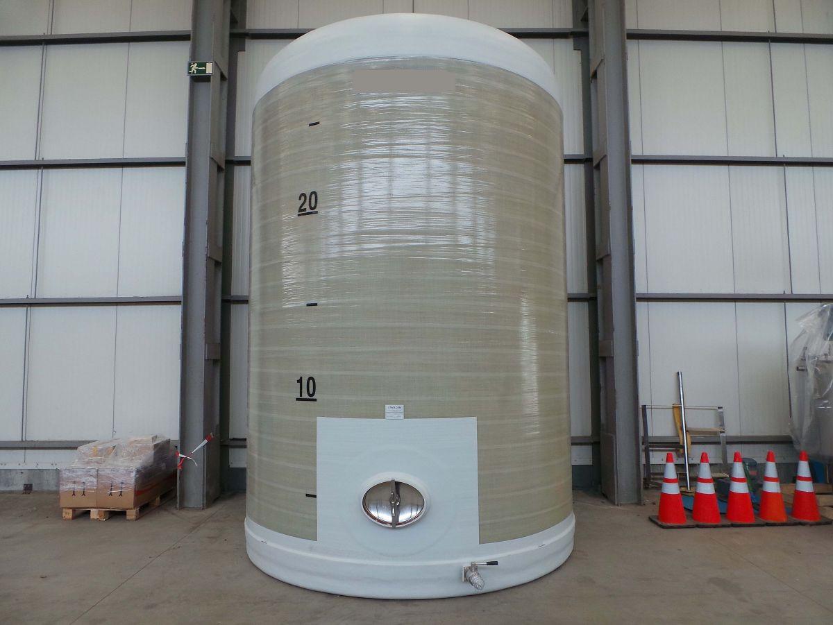 32000 liter tank in GAP/Plast