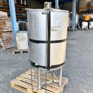 400 liter tank in stainless steel 304