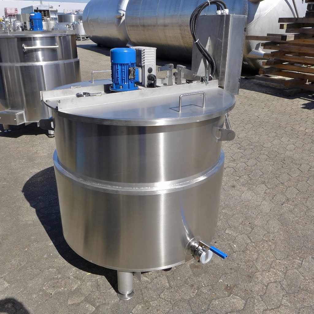530 liter tank in Acid-proof 316