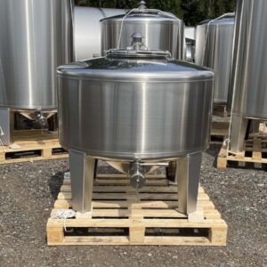 540 liter tank in 304 stainless steel