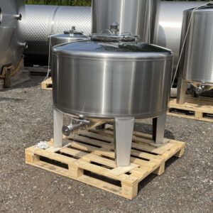 540 liter tank in 304 stainless steel
