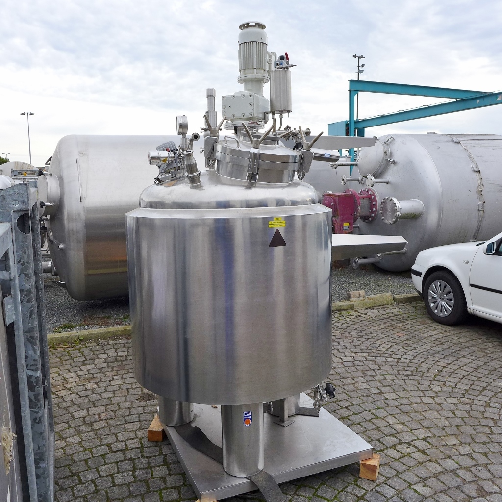 729 liter tank in Syrafast 316