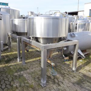 750 liter tank in 304 stainless steel