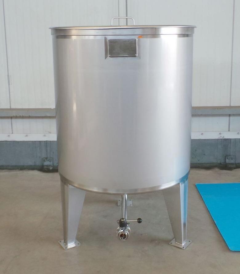 750 liter tank in Acid-proof 316
