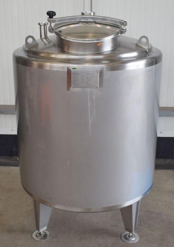 780 liter tank in Acid-proof 316