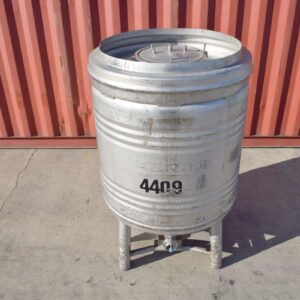800 liter tank in 304 stainless steel