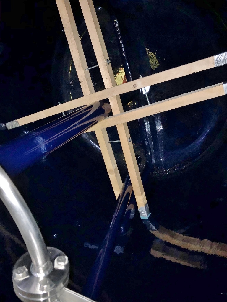 8250 liters tank in Steel (enameled)