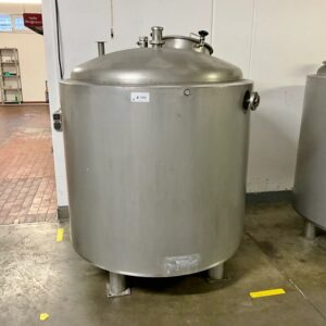 950 liter tank in 304 stainless steel