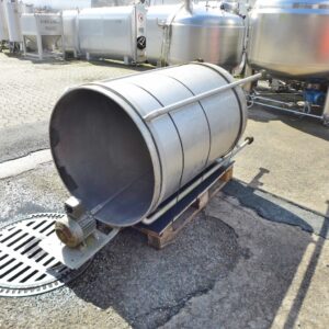 700 liter tank in Acid-proof 316