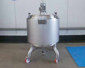 750 liter tank in Acid-proof 316