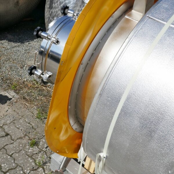885 liter tank in Acid-proof 316
