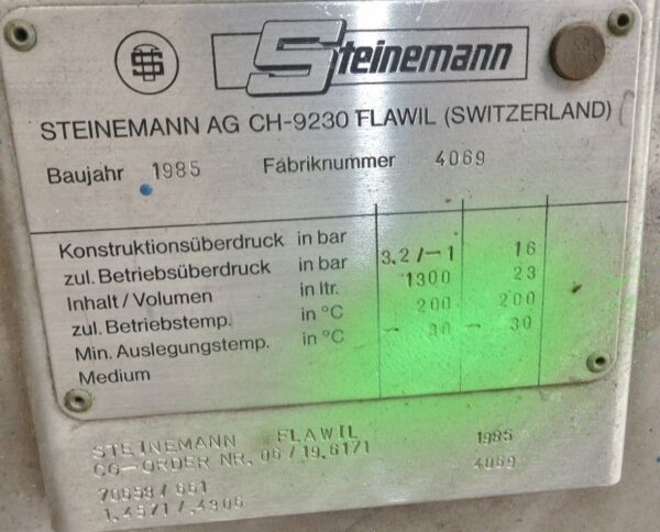 1300 liter tank in Acid-proof 316