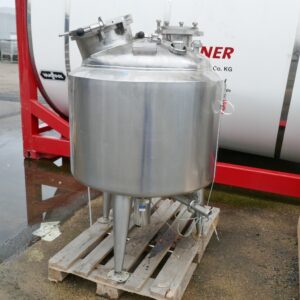 318 liter tank in Syrafast 316