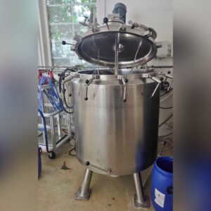 634 liter tank in Syrafast 316