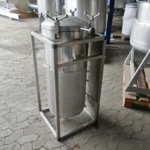 110 liter tank in Acid-proof 316