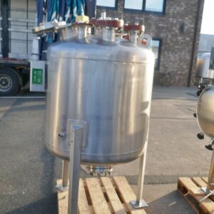 620 liter tank in Acid-proof 316