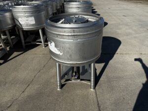 500 liter tank in 304 stainless steel
