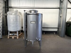 1000 liter tank in 304 stainless steel