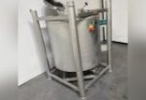 1000 liter tank i Syrafast 316