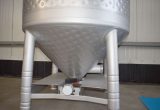 750 liter tank in 304 stainless steel