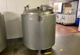 950 liter tank in 304 stainless steel